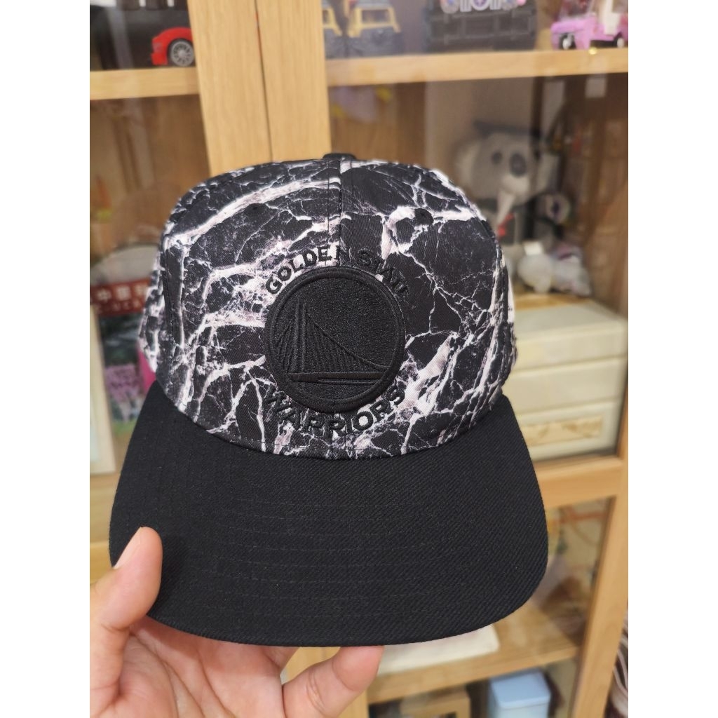 Topi Adidas Golden State Warriors