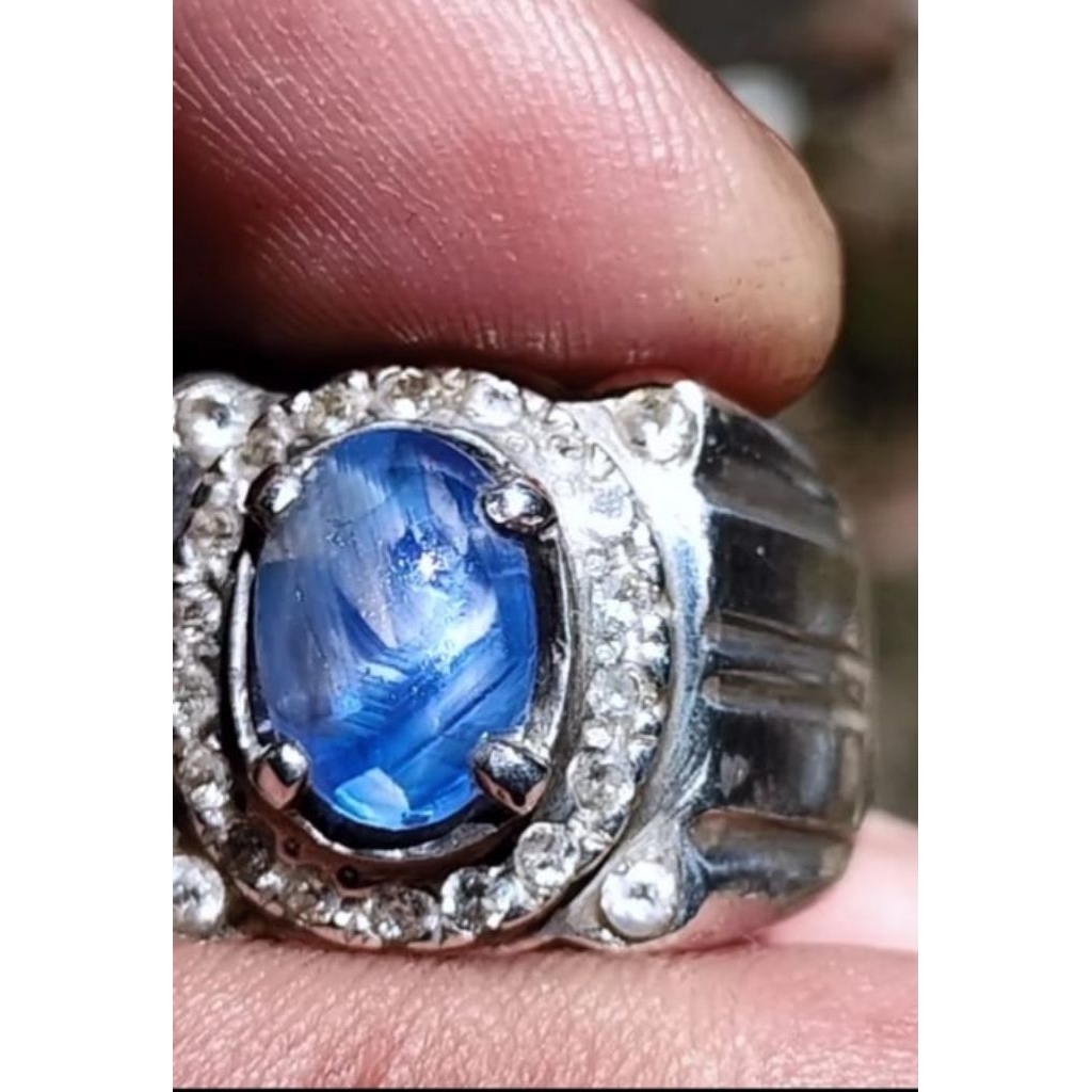 NATURAL BLUE SAFIR SRILANKA