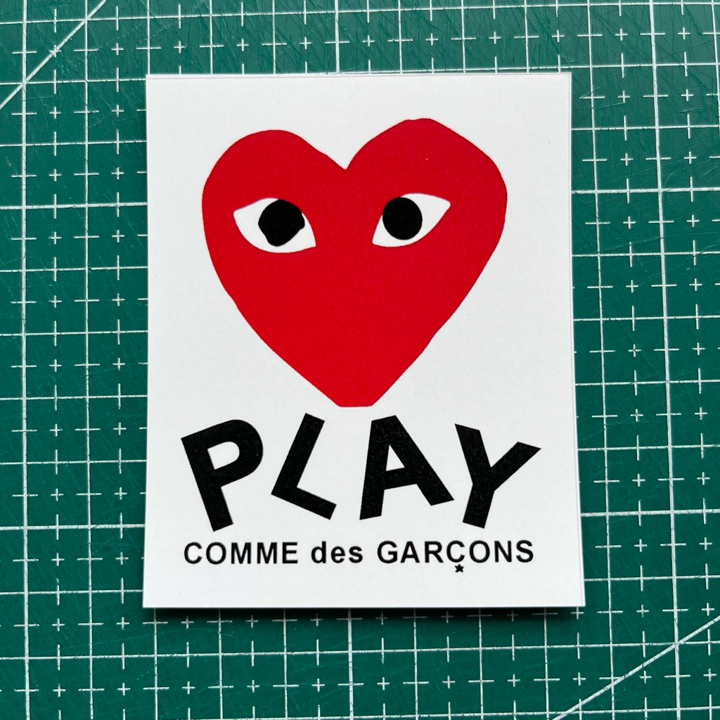 STICKER PLAY COMME DES GARCONS