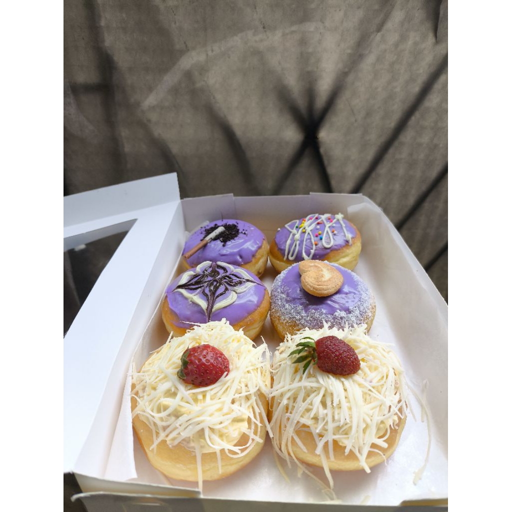 Donat susu super lembut Jumbo Premium fresh homemade isi 6 / 12