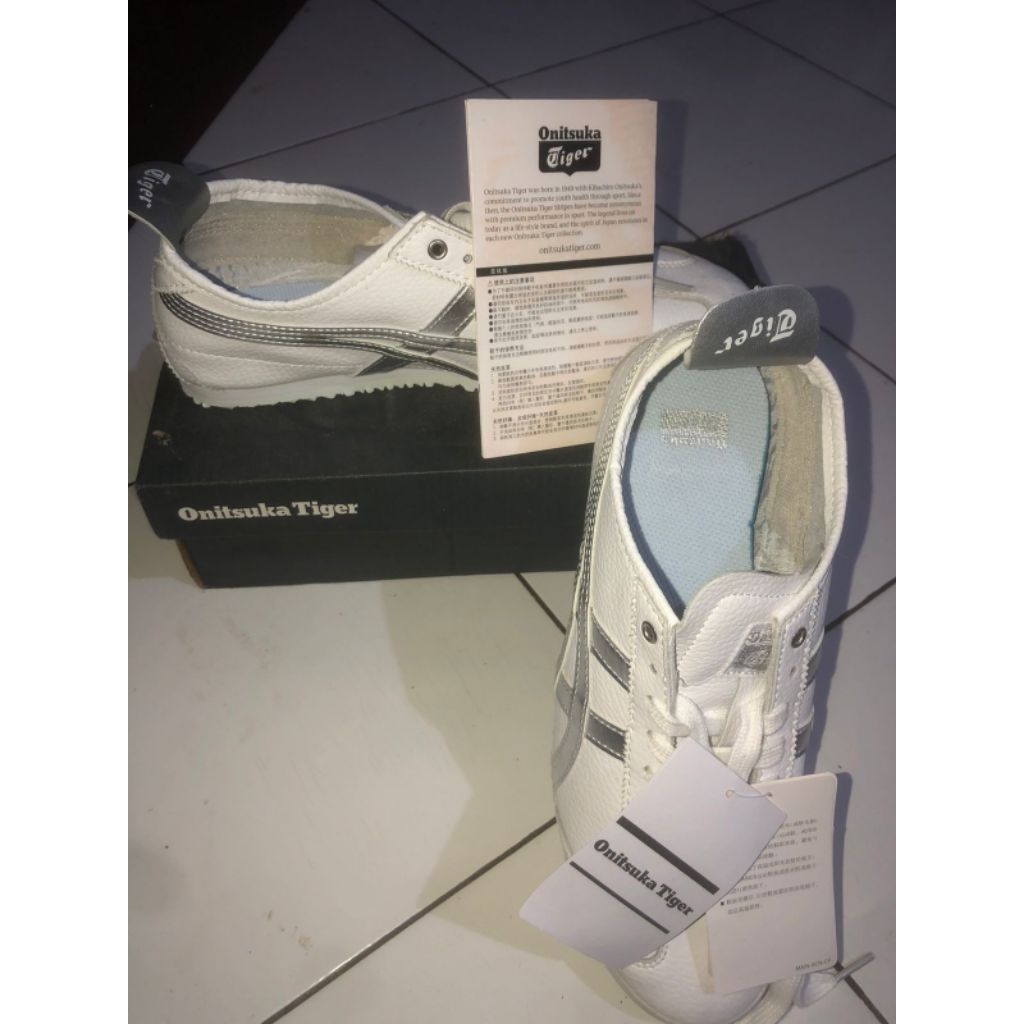 ONITSUKA TIGER PUTIH SILVER PRELOVED PREMIUM