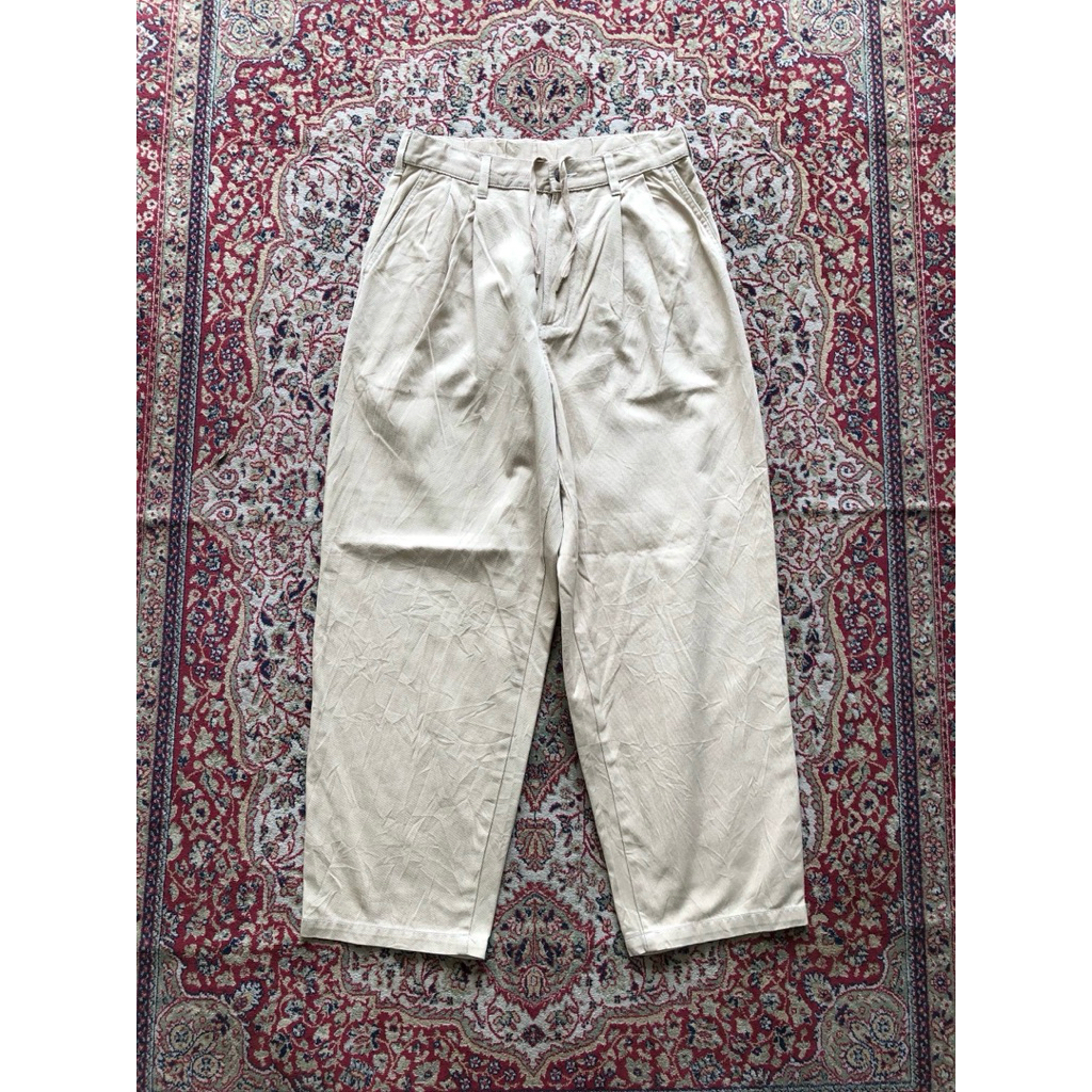 Celana Gu jeans tapered wide pants  HH377