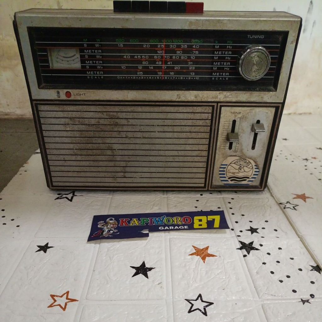 radio jadul TELESONIC MODEL TR - 550 bahan vintage mati