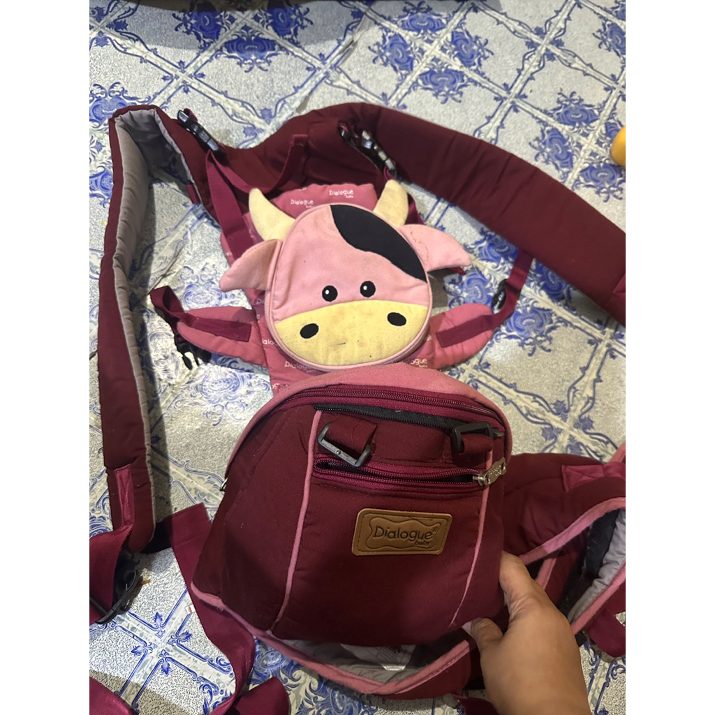 gendongan duduk bayi dialogue preloved
