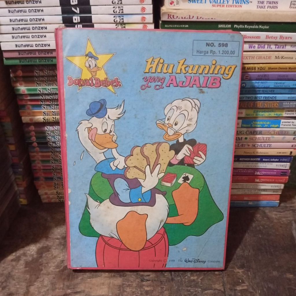 Bundel Donal Bebek / isi 11 edisi yang berbeda (lihat gambar)