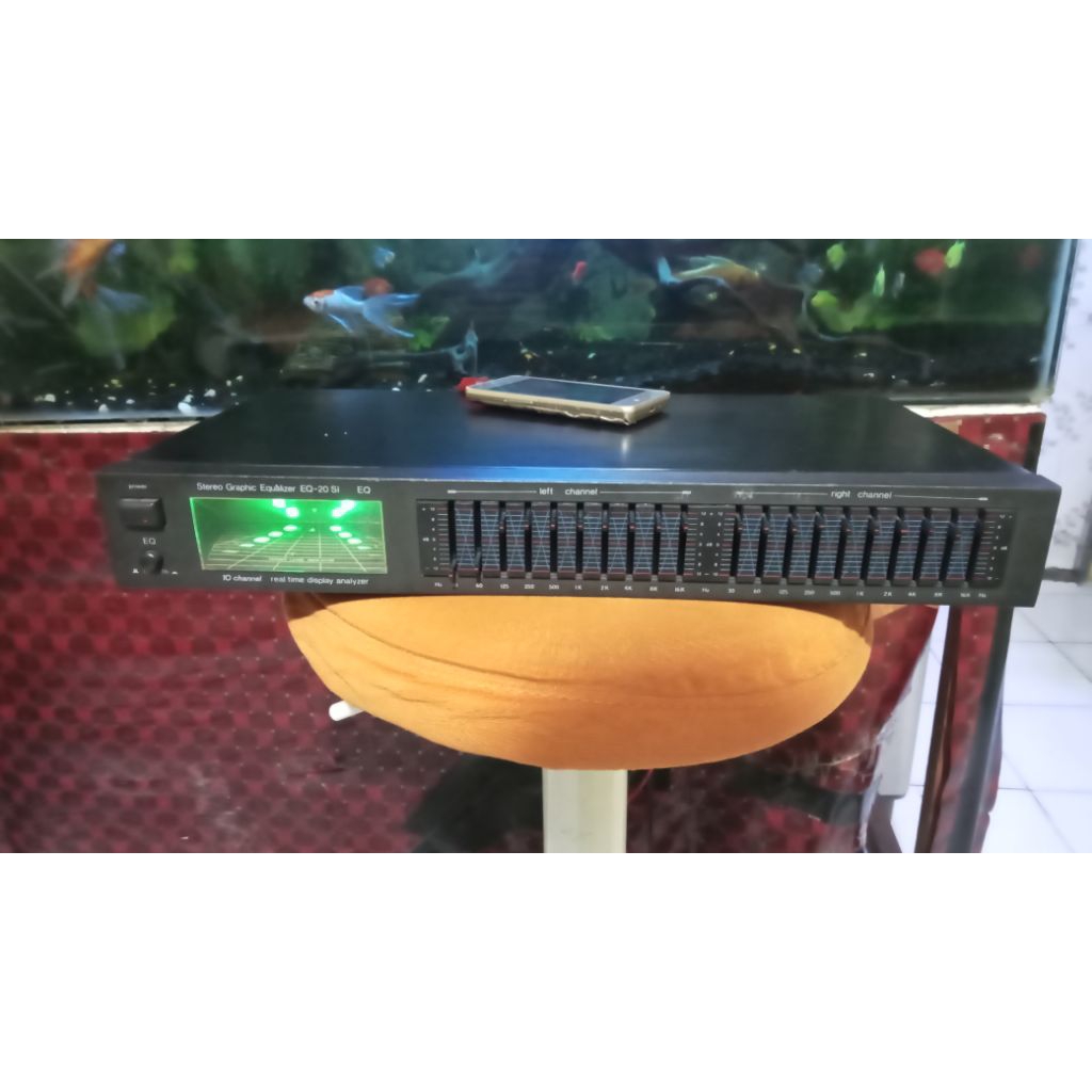 equalizer stereo graphic Model EQ-20 SI 10 channell