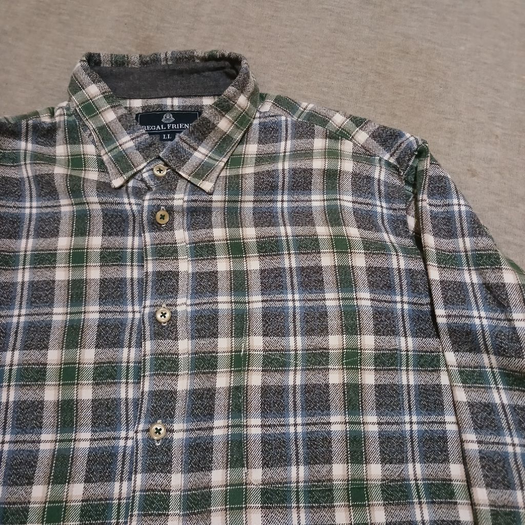 Kemeja Flannel Regal Friend