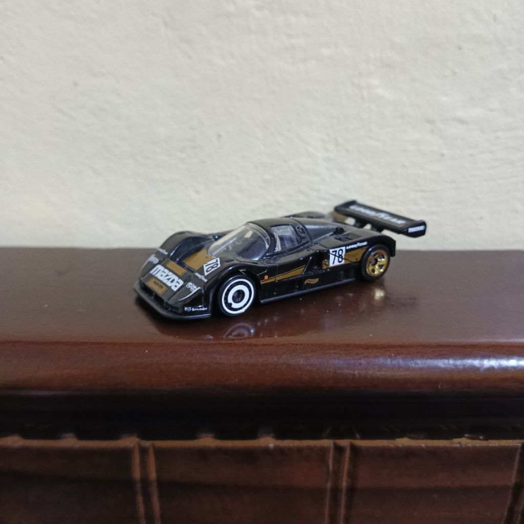 Hotwheels mazda 787B black exclusive recolor Kroger loose