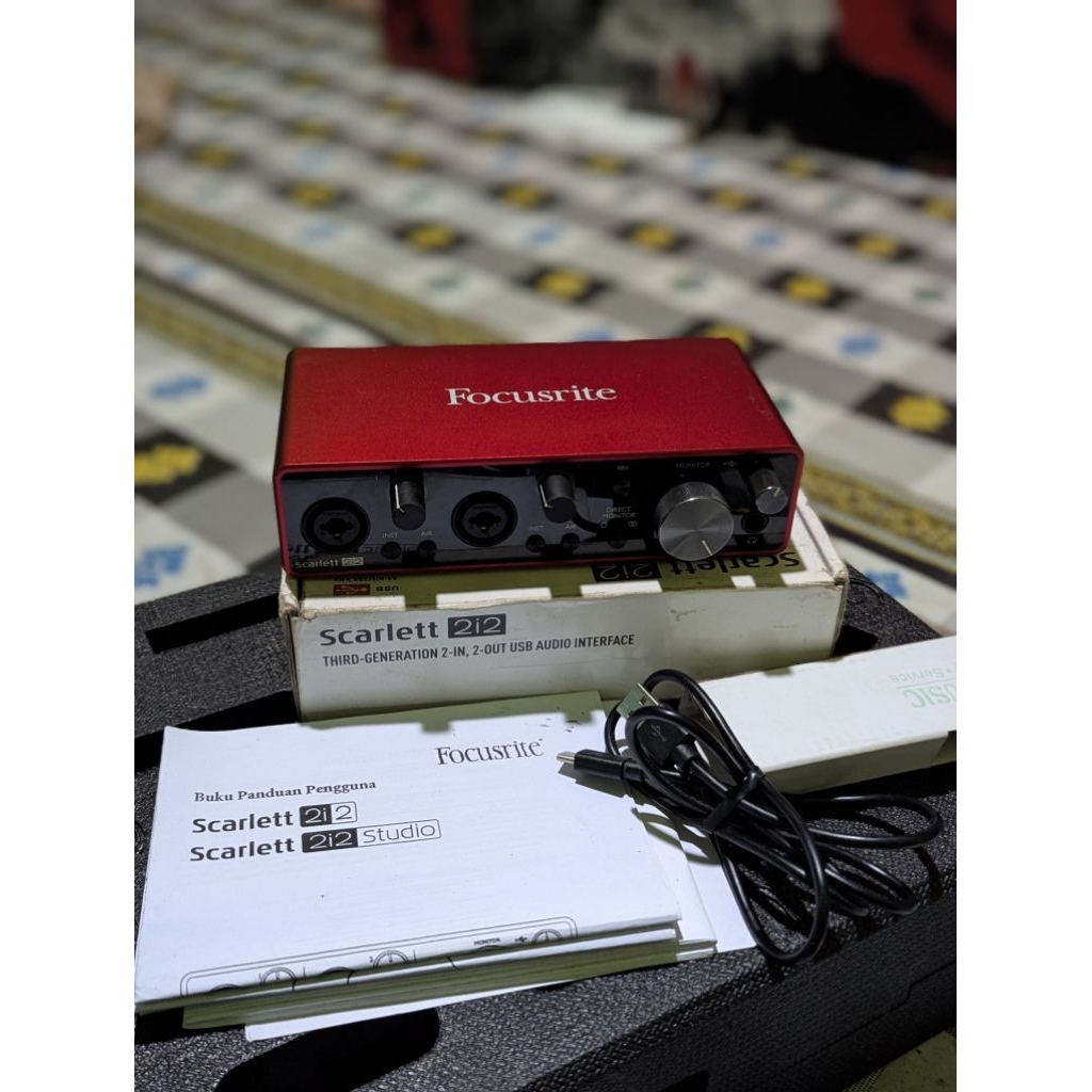 SoundCard Focusrite 2i2 gen 3 kondisi Good