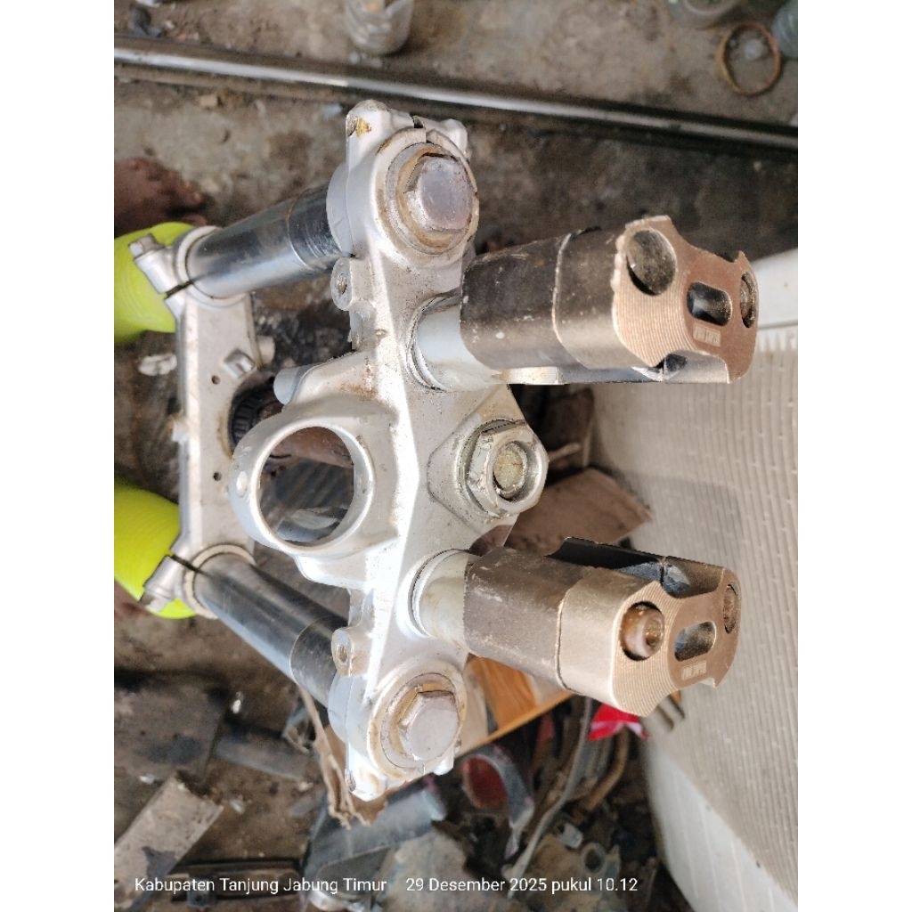 copotan original shock KLX 150 S SIM 1