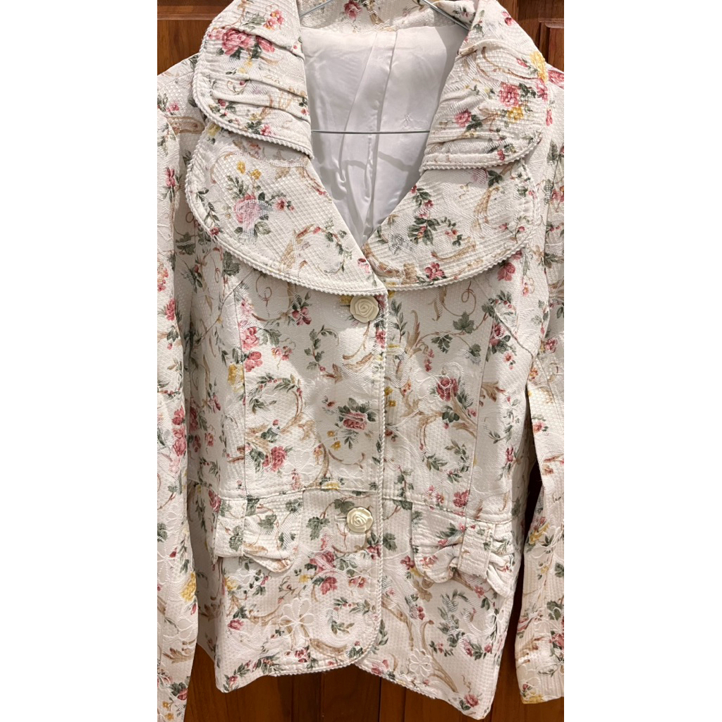 Preloved Blazer Kerja Bunga Bunga