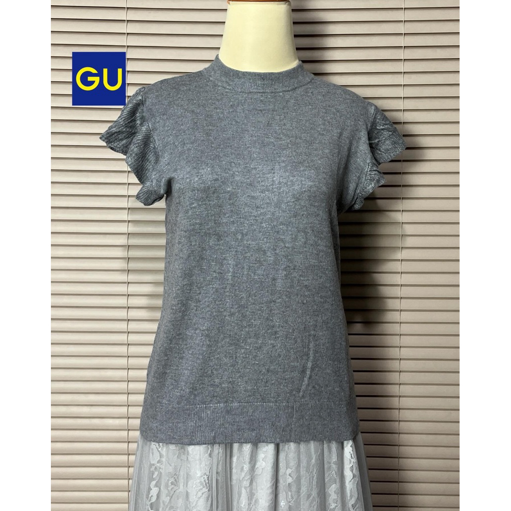 ATASAN RAJUT GU UNIQLO RUFFLE