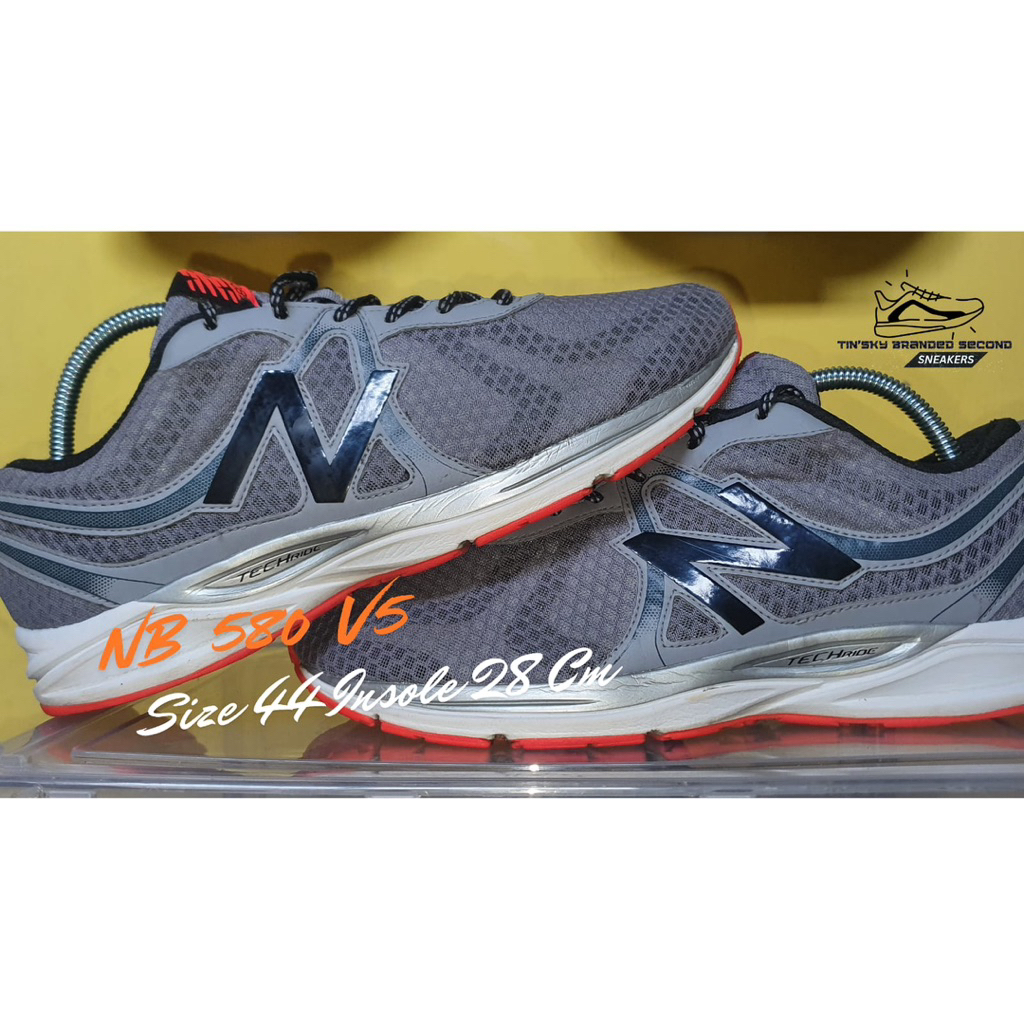 Sepatu Second Original NB 580v5