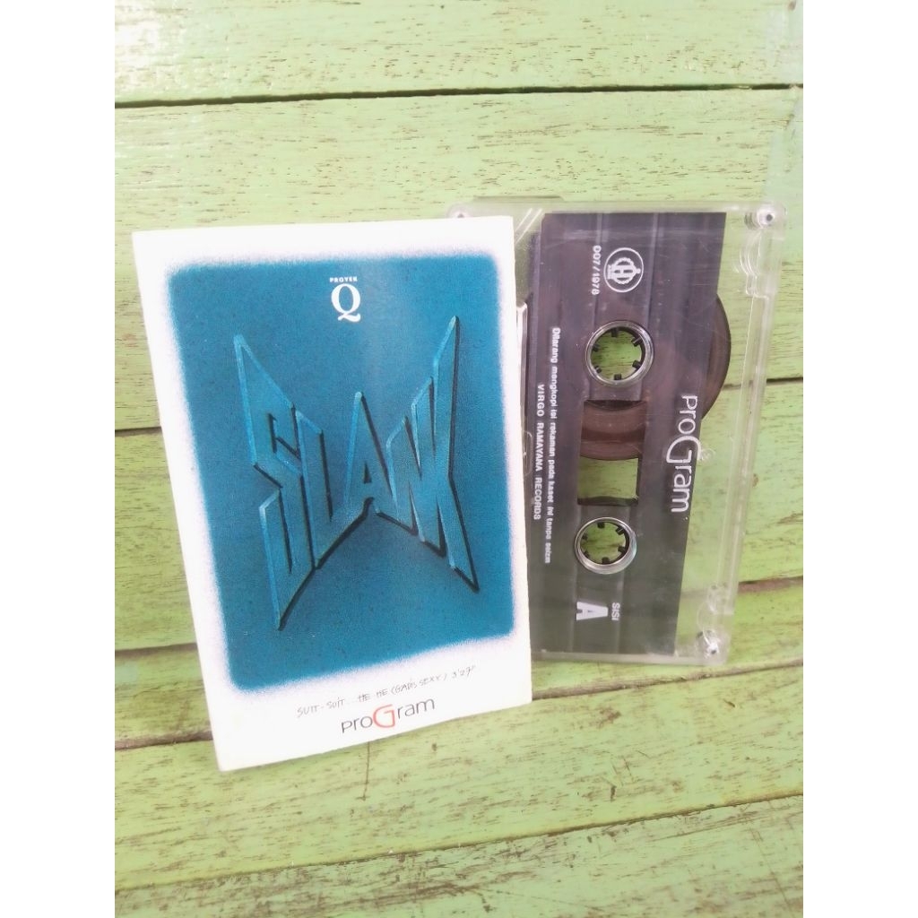 kaset Slank - Suit Suit