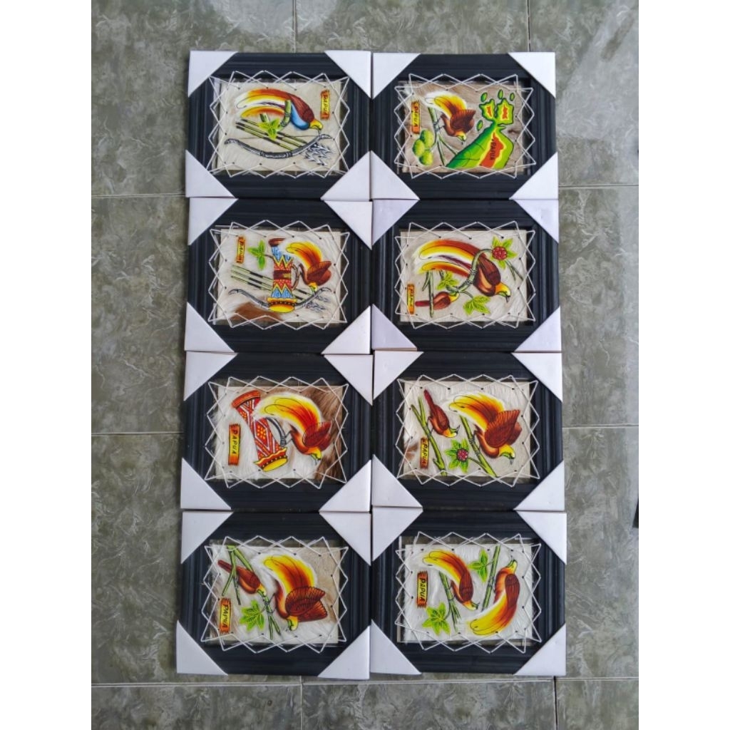 Lukisan Kulit Kambing Papua Asli - Hiasan Dinding Etnik Burung Cendrawasih Handmade