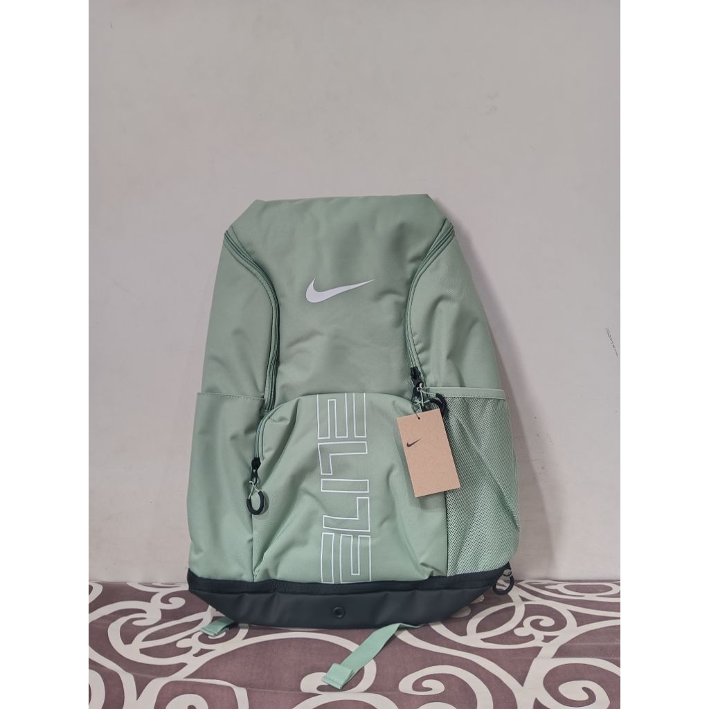 Nike Elite Varsity Backpack Matcha