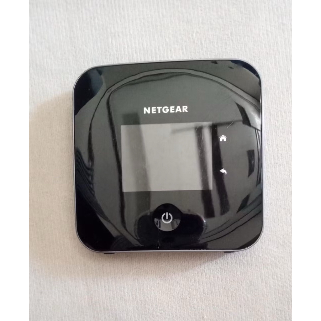 Netgear Nighthawk M2 MR2100 Mifi 4G+