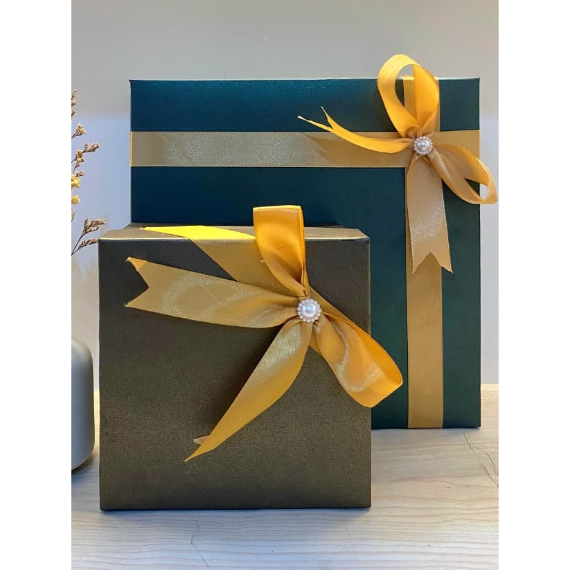 GIFT BOX HARD BOX HAMPERS BOX