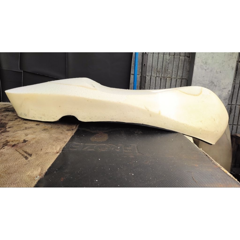 busa jok vespa sprint/Primavera 3v atau iget