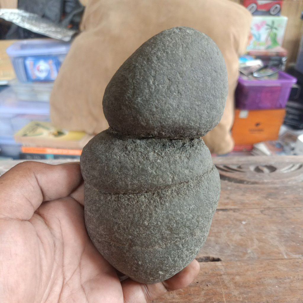 Suiseki / Asli Bentukan Alam / Temuan Sungai #19