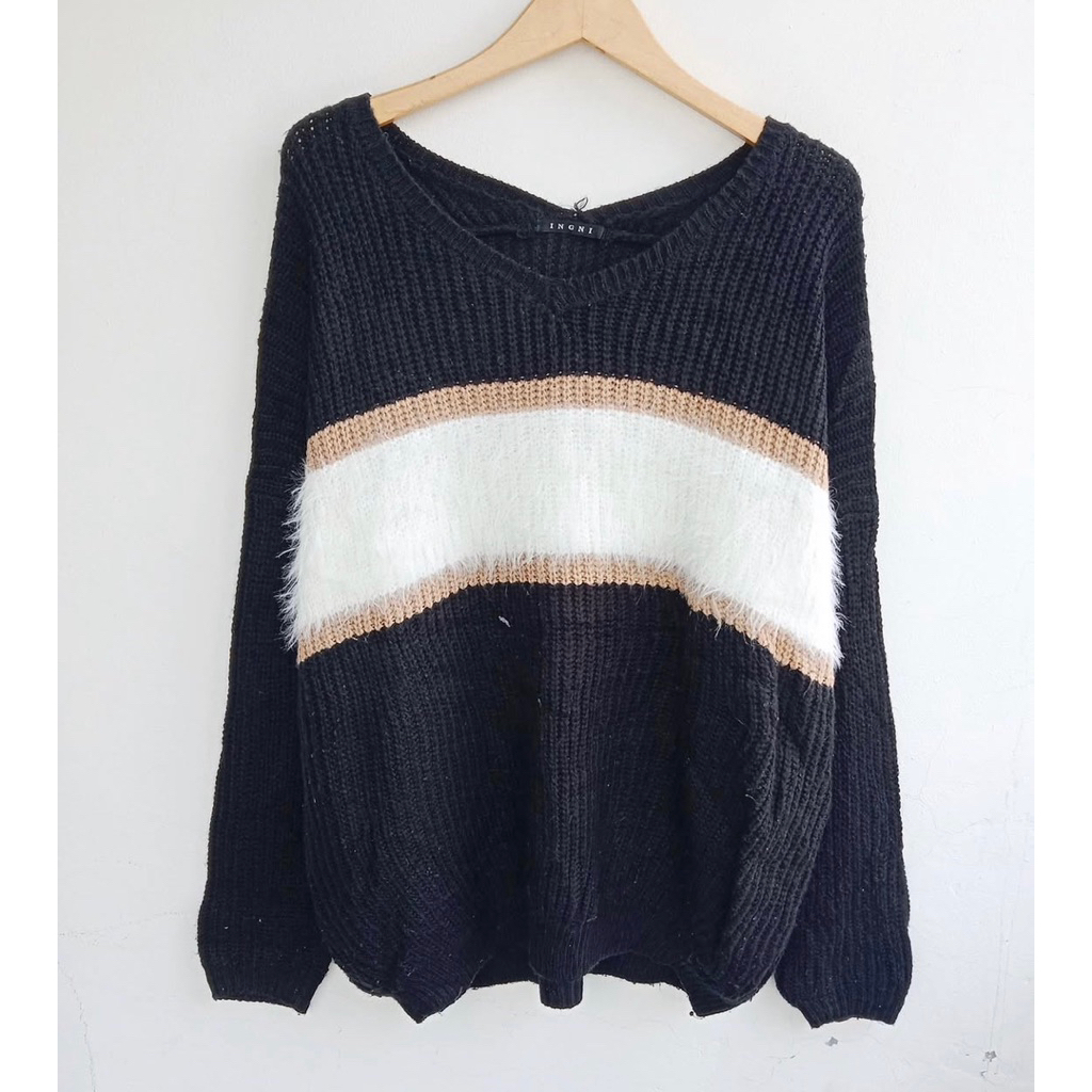 SWEATER RAJUT LD 150 CM