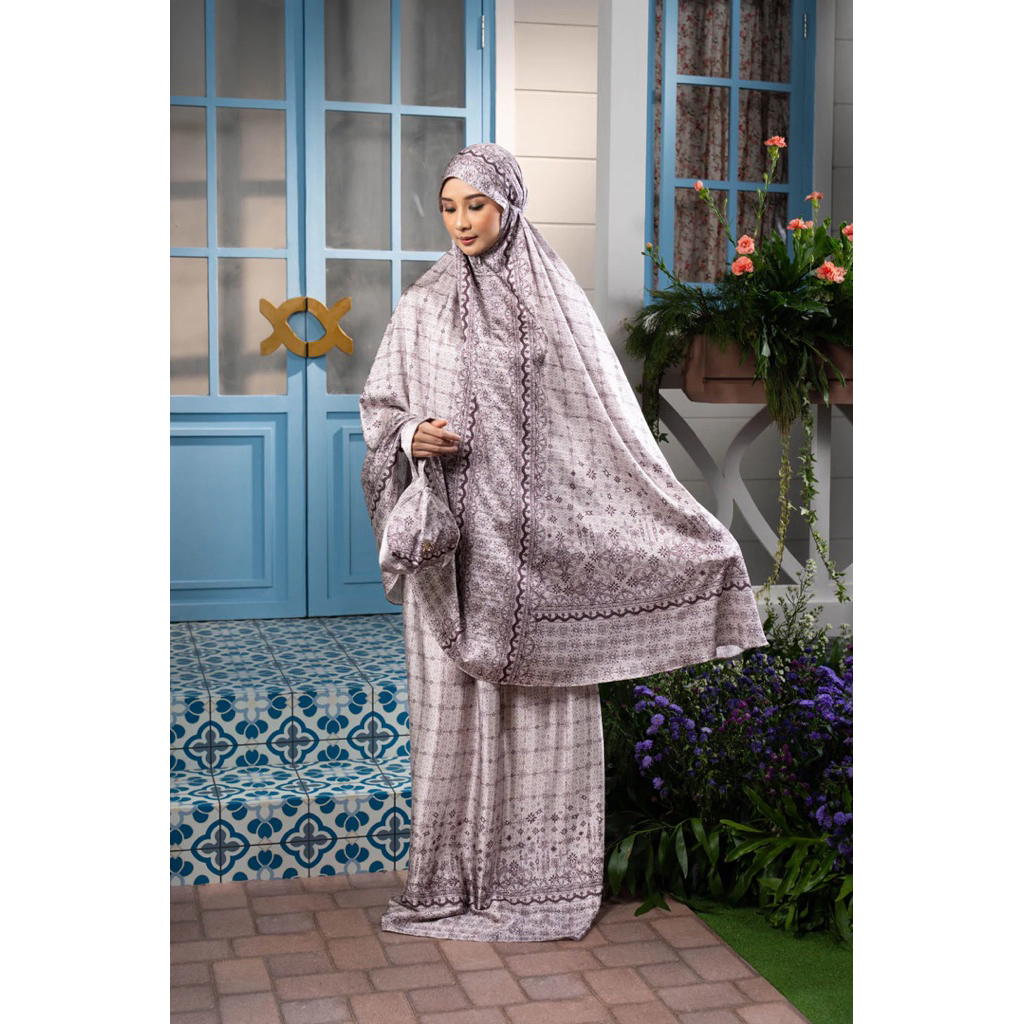 Diyasmara Prayer Set Andala Wearing Klamby