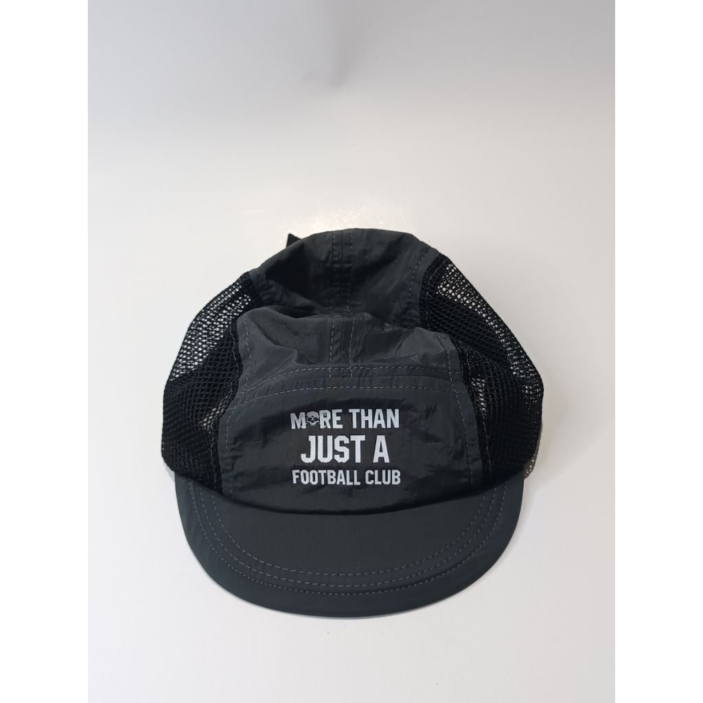 Topi Casual visor pendek More Than Just A Football Club