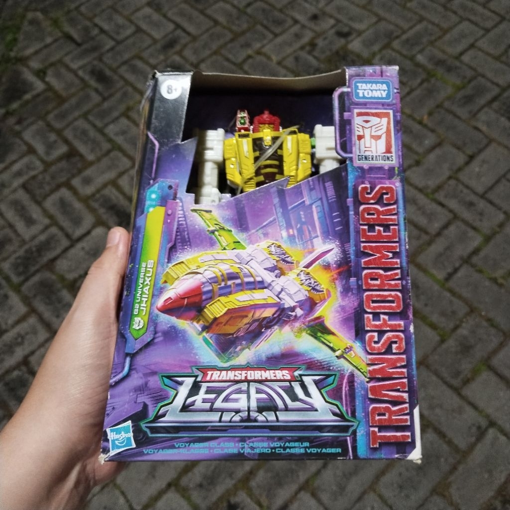Hasbro Transformers Legacy Jhiaxus Voyager Class