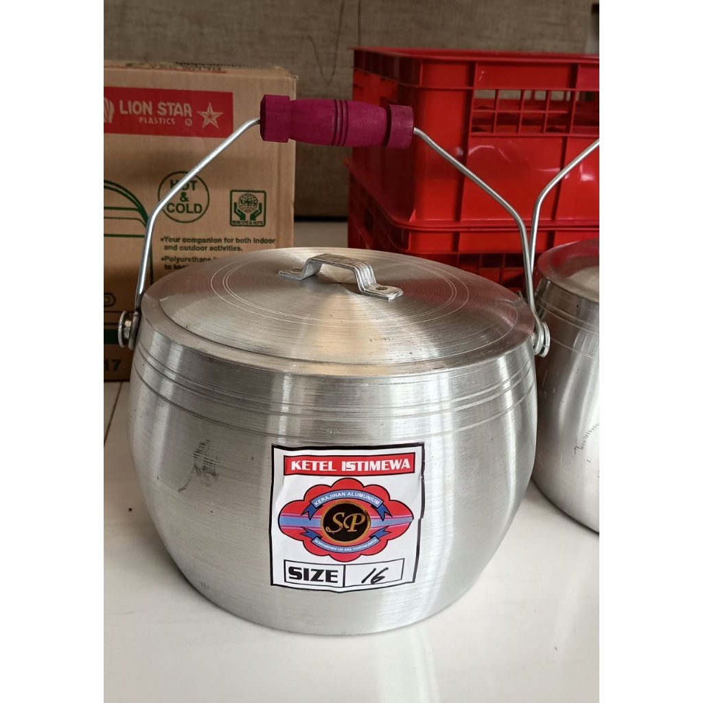 Ketel/periuk/kastrol/penanak nasi/ketel SP Merah 16