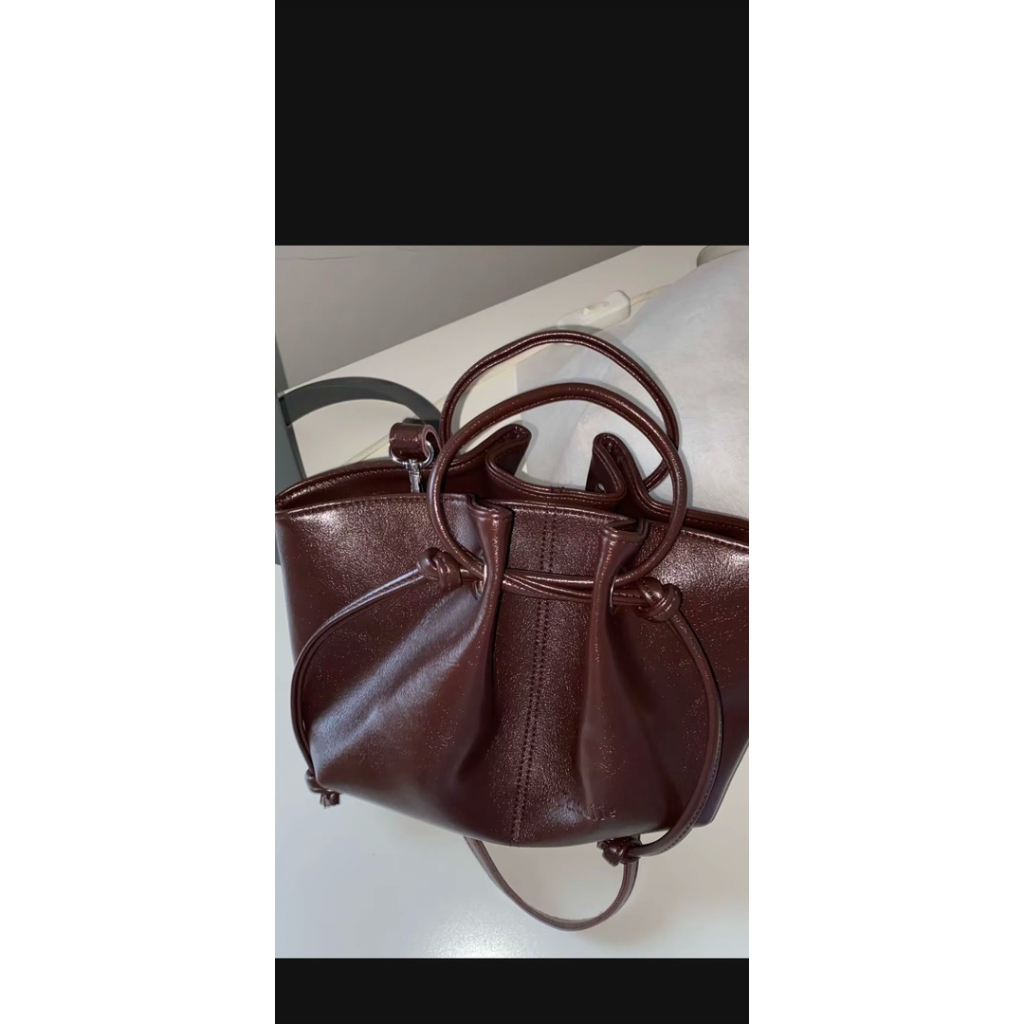 Preloved tas caselle