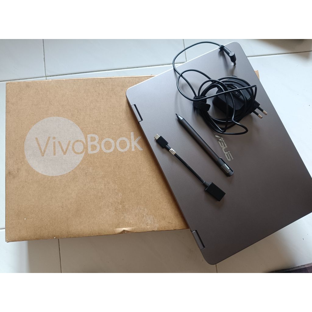 Laptop ASUS VIVOBOOK FLIP 14 TOUCHSCREEN 2 IN 1 TABLET TP401M GOOD CONDITION Celeron