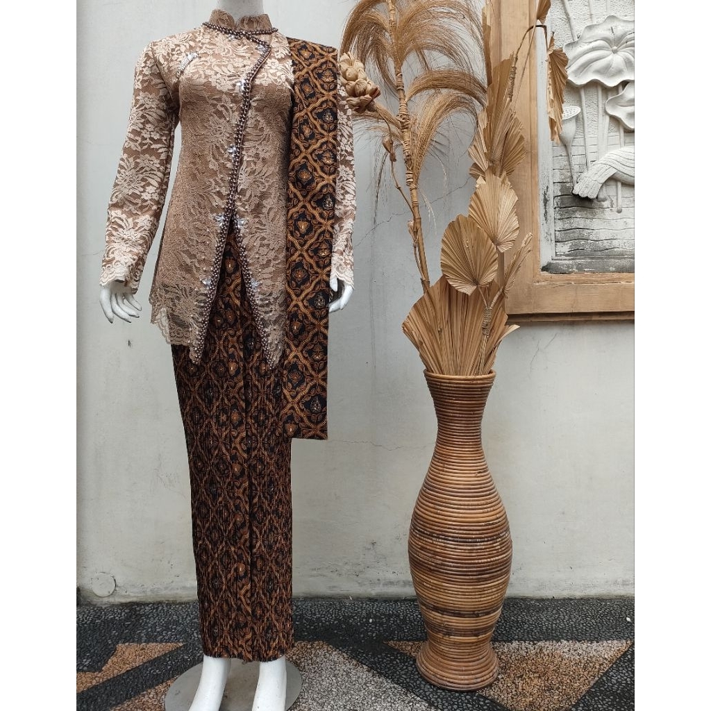 (Tersedia Jumbo)Set Kebaya Janggan Brokat Payet Premium