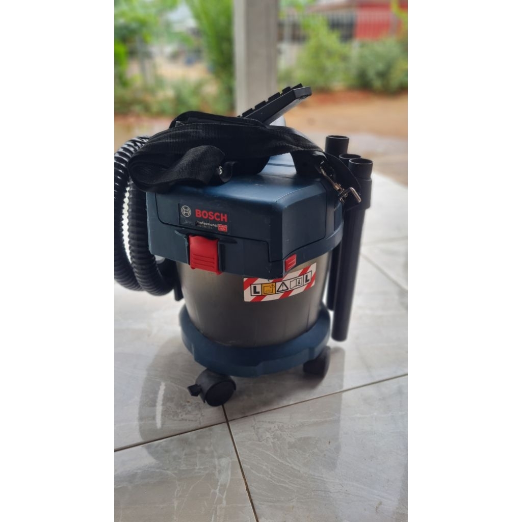 vacum cleaner bosch cordless 18V second unit only