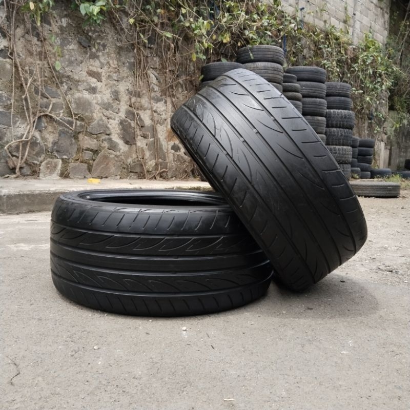Ban Yokohama Advan Fleva 255/40 R18 Ban Second