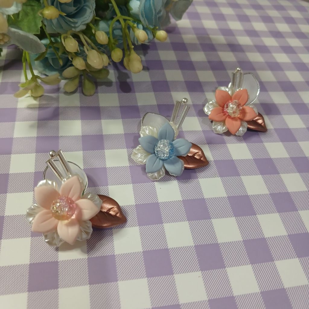 Azizamuslimah bros / brooch mini / bros dagu / bros kristal