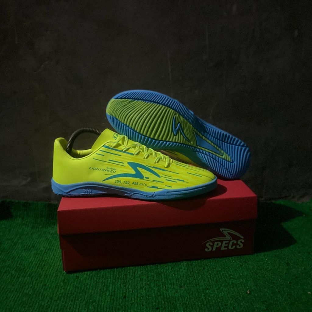 sepatu futsal lightspeed reborn safety yellow