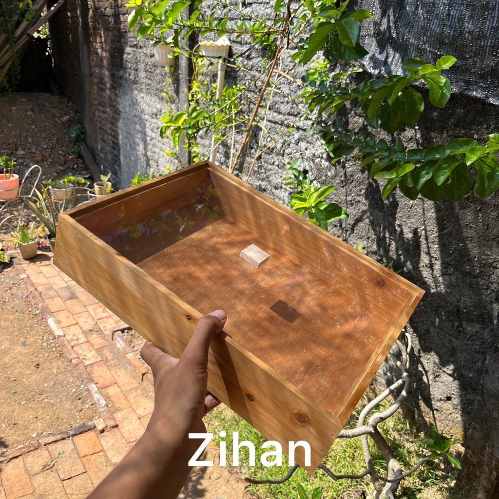 Box Donat Kayu Tutup Akrilik Cocok Wadah Makanan