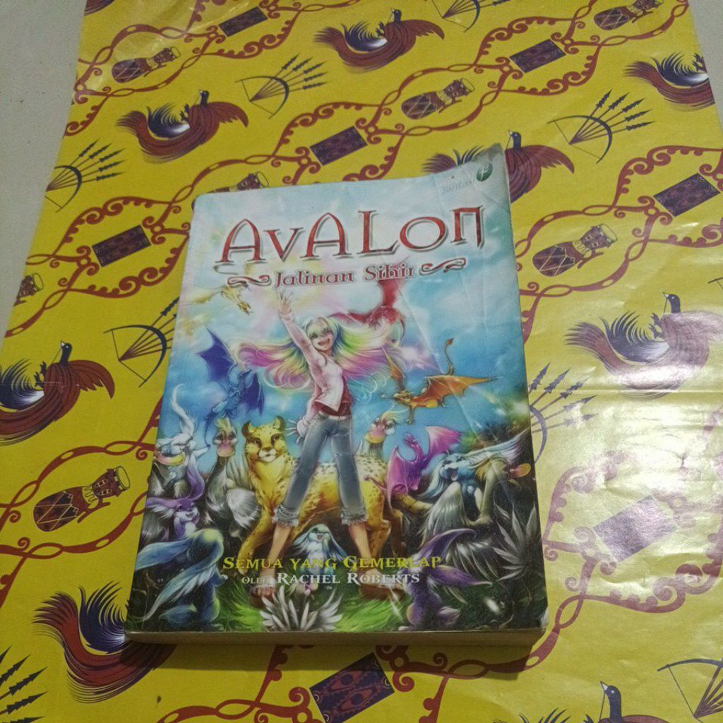 Novel Rachel Roberts - Avalon Jalinan Sihir