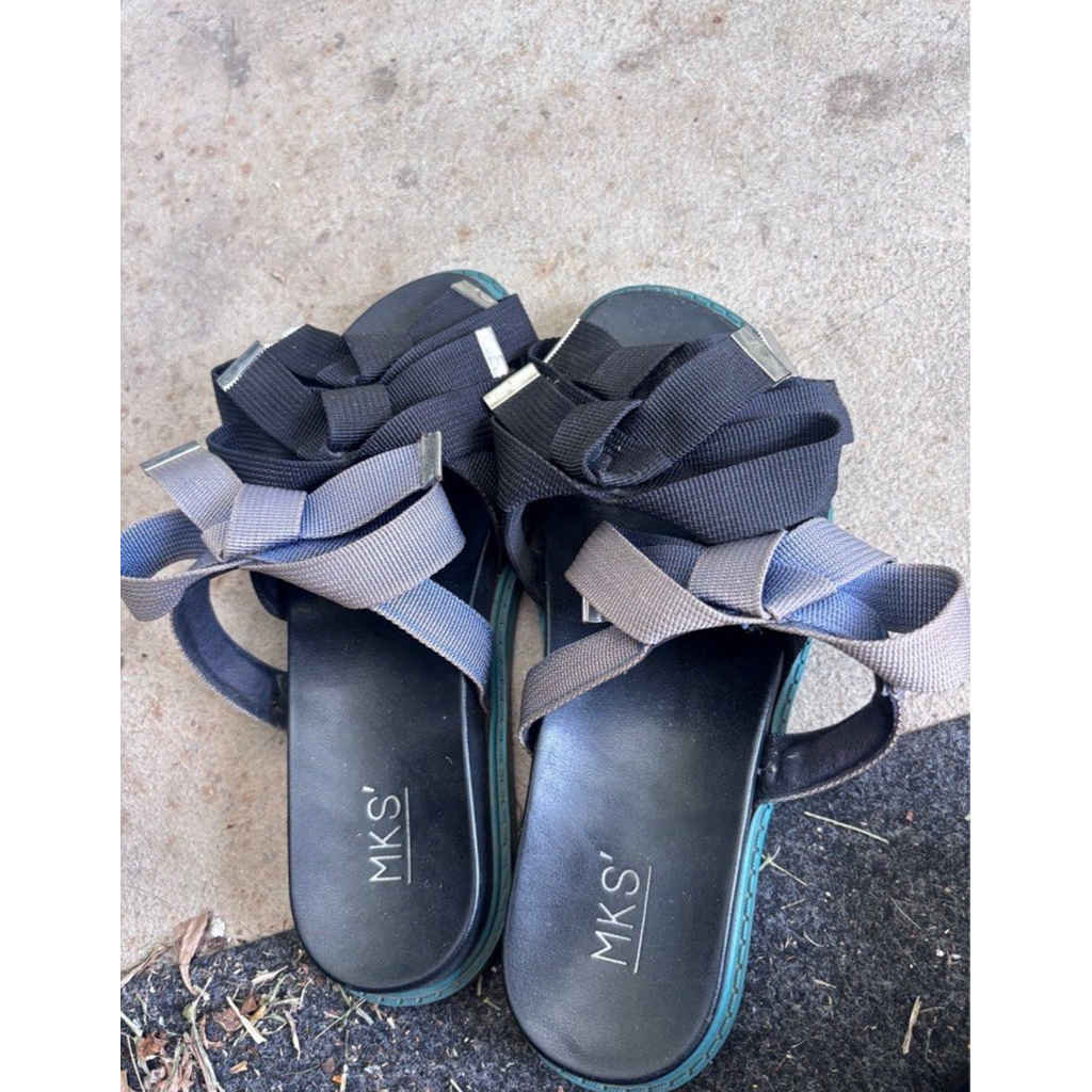 sandal mks second