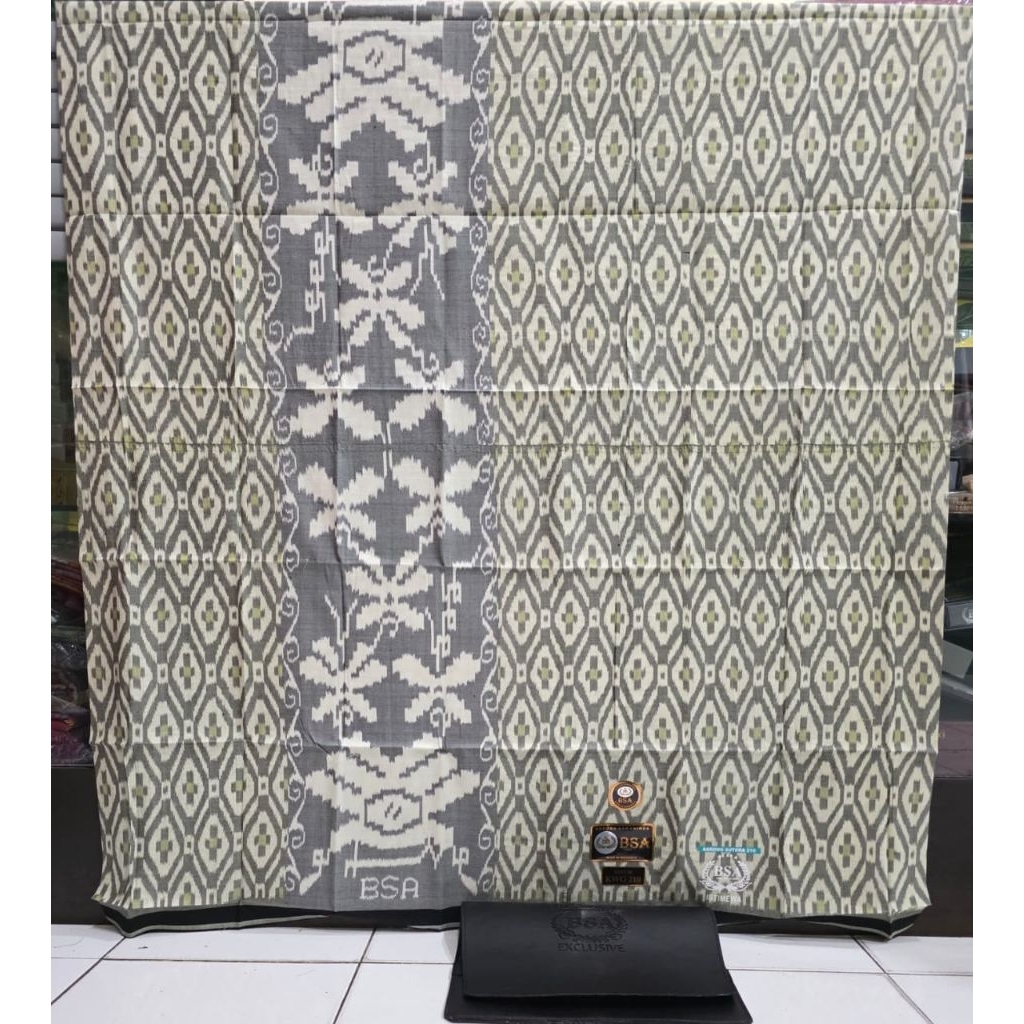 Sarung BSA FULL SUTRA 210 Motif KWG GOLD
