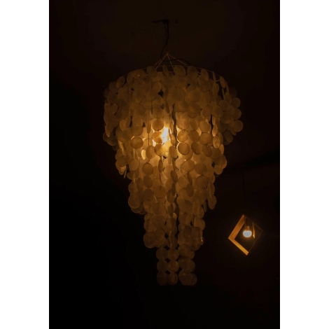 KAP LAMPU KERANG KAPIS / SIMPING