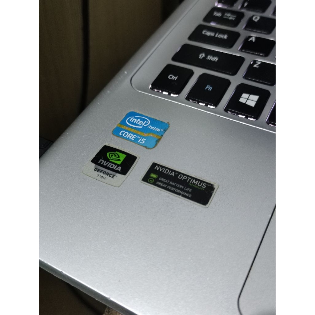 Laptop acer V5 471PG (MINUS)