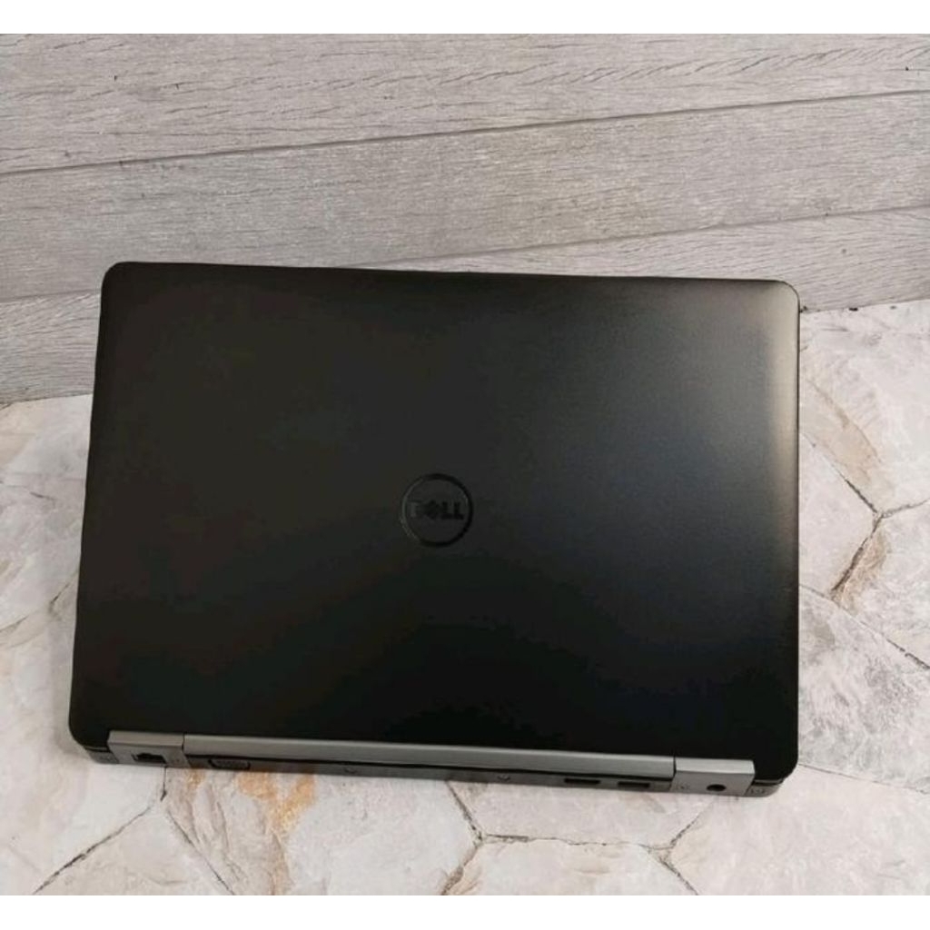 DELL LATITUDE E5270 i7-6600u/RAM 16GB/SSD 1TB NMVE