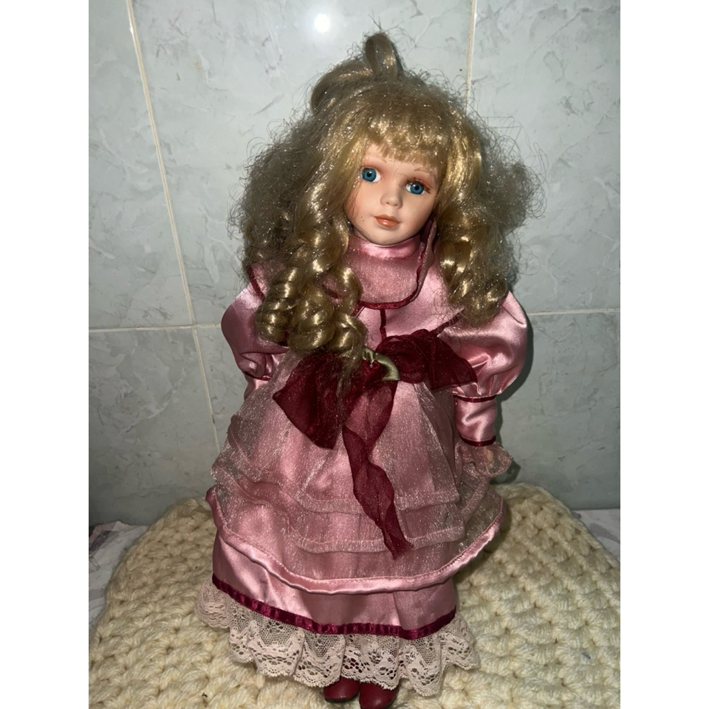 boneka porcelain doll vintage