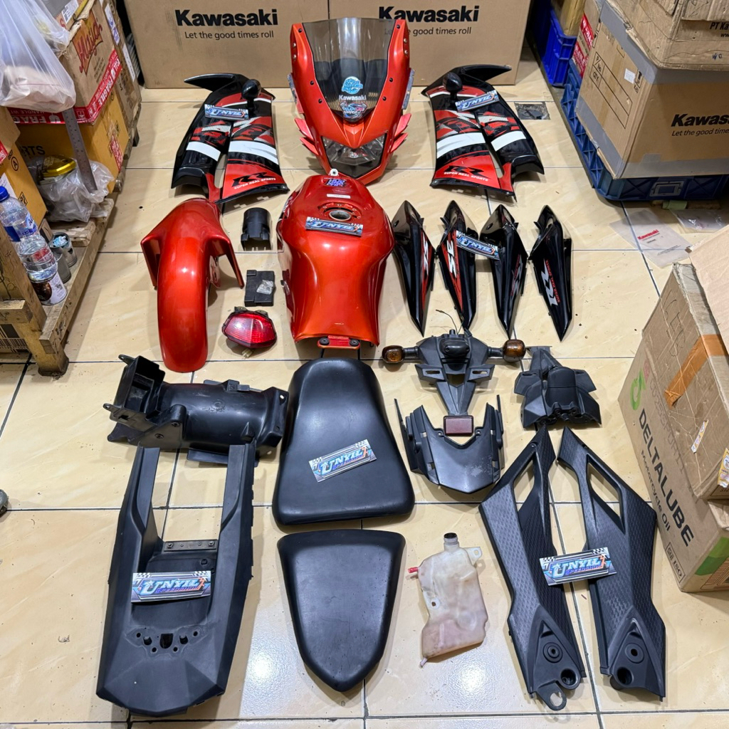 BODY FULLSET COVER TAMENG FAIRING BARONG NINJA RR NEW ORIGINAL KAWASAKI