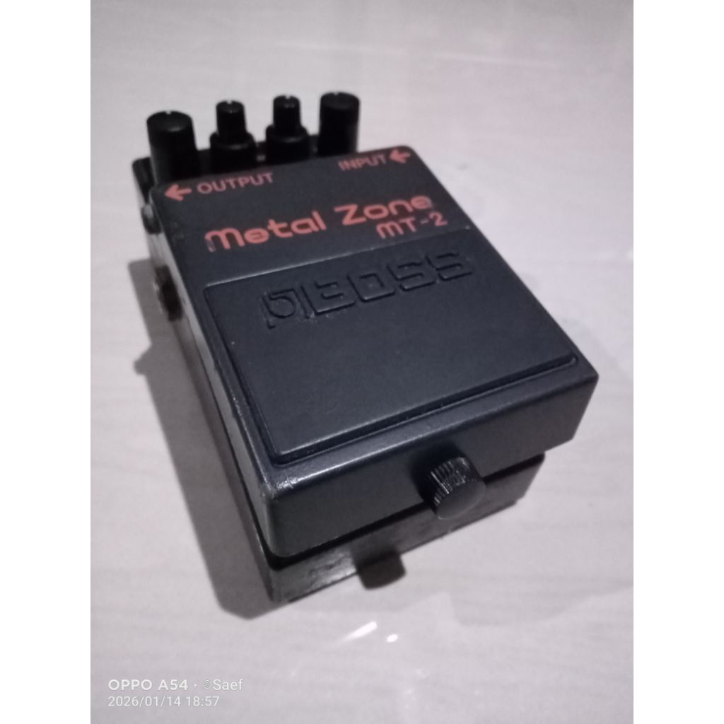 Efek Gitar Boss Mt2 Metal Zone