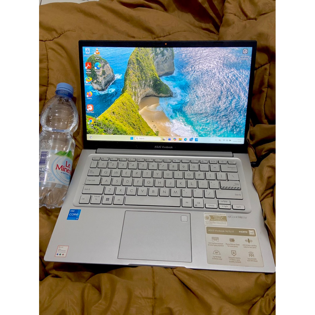 Second/Bekas boleh nego - Laptop Asus Vivobook 14 inch - Silver/grey