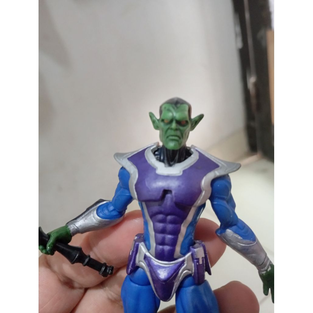 figure skrull soldier Marvel Avengers