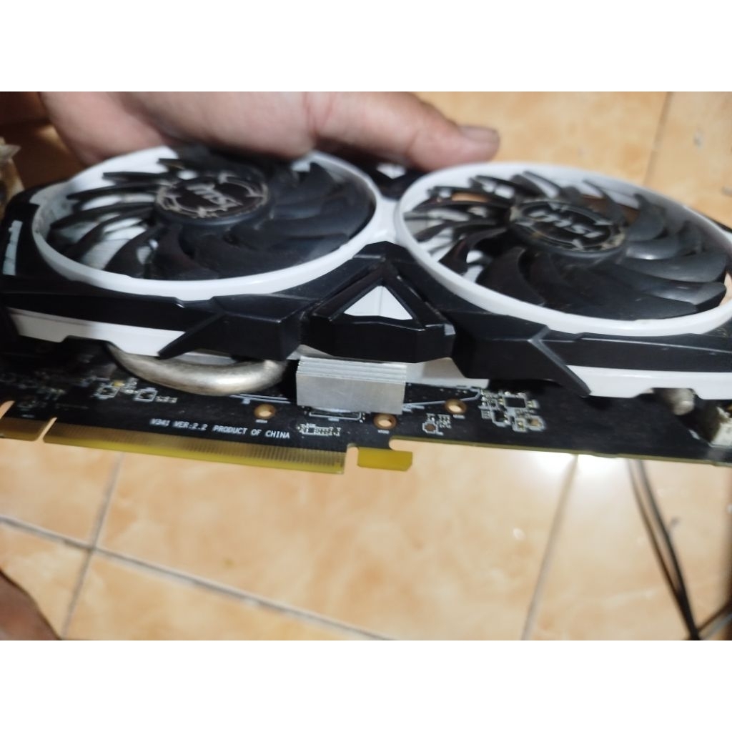 MSI RX570 8gb matot