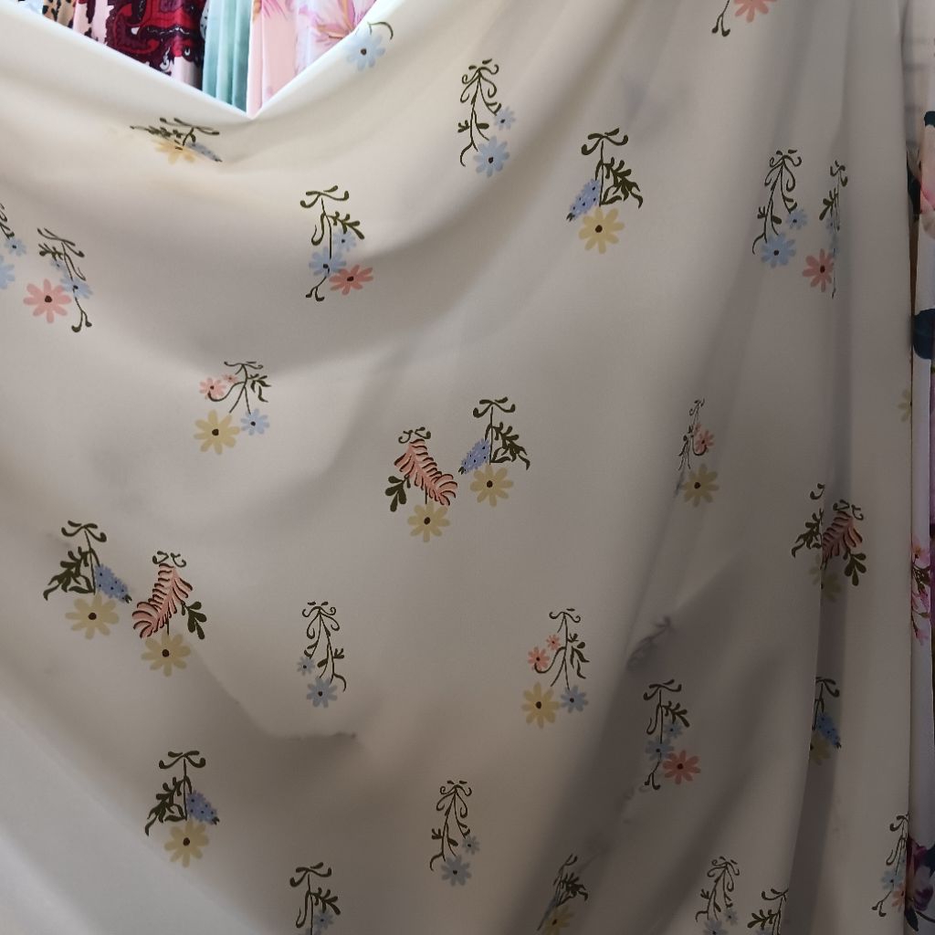 Kain babysilk kain silk kain satin satin silk kain meteran kain eceran